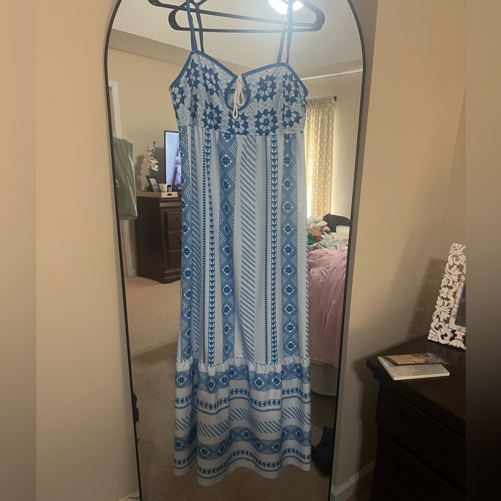 SHEIN Blue and White Geometric Maxi Dress